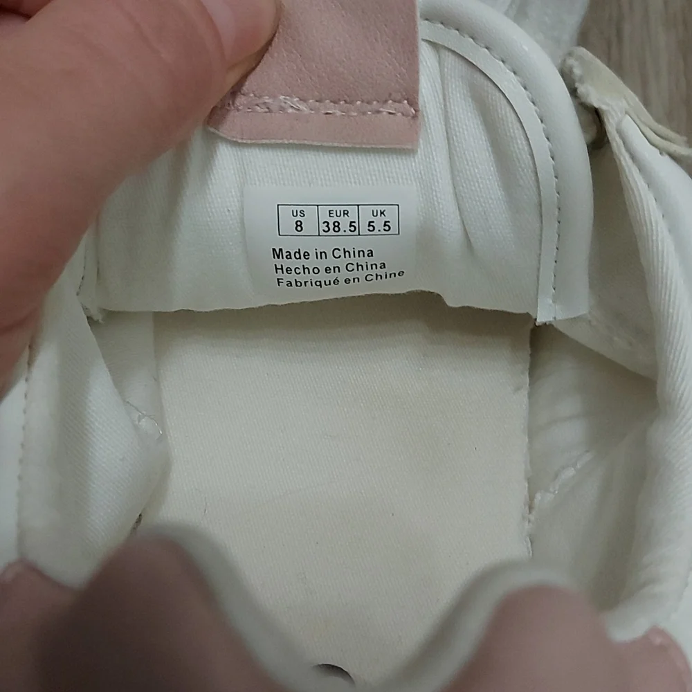 Chaps size 8 - Picture 4 of 4